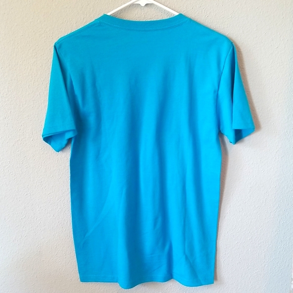 3 for $15 Short Sleeve Blue Tshirt - Picture 4 of 4